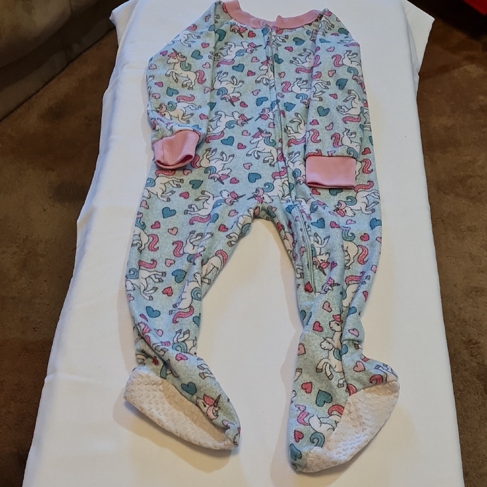 Mon Petit Cozy Unicorn Print Baby Onesie, GUC, really cute!